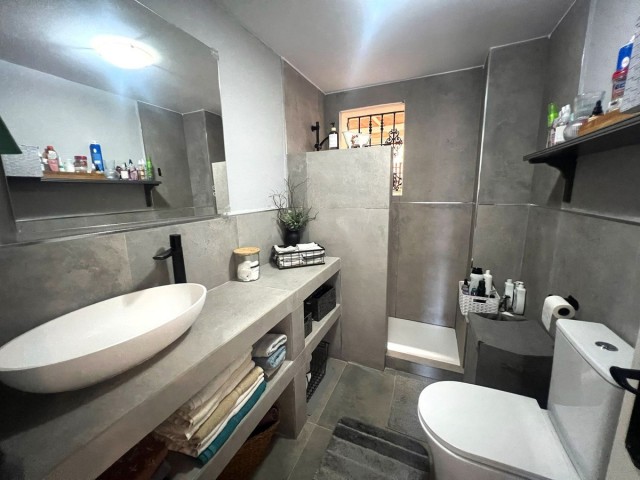 Appartement avec 3 Chambres  à Los Boliches