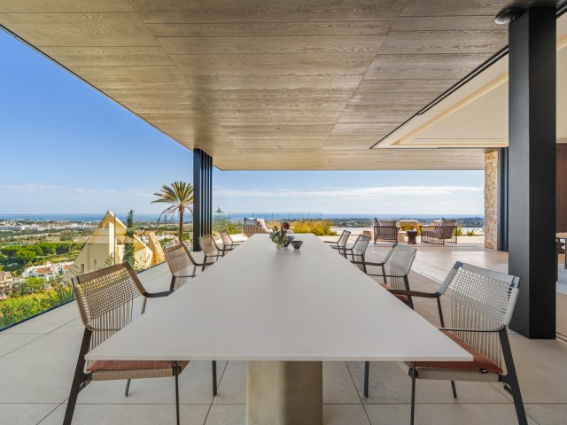 8 Sovrums Villa i Benahavís