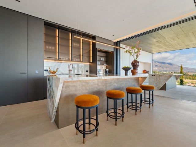 8 Sovrums Villa i Benahavís