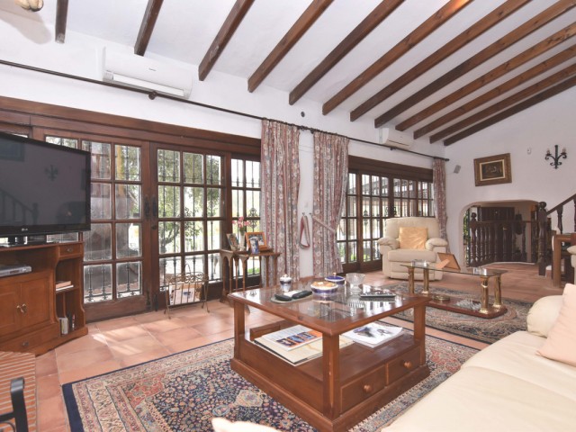 8 Makuuhuoneen Huvila Mijas