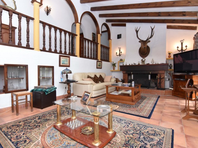 8 Makuuhuoneen Huvila Mijas