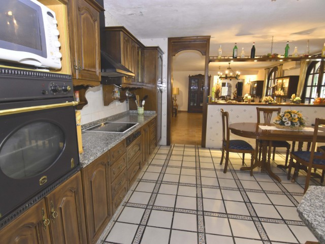 8 Makuuhuoneen Huvila Mijas