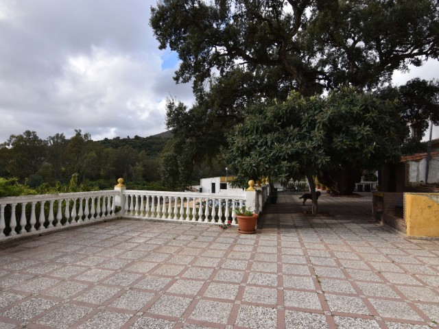 Villa con 8 Dormitorios  en Mijas