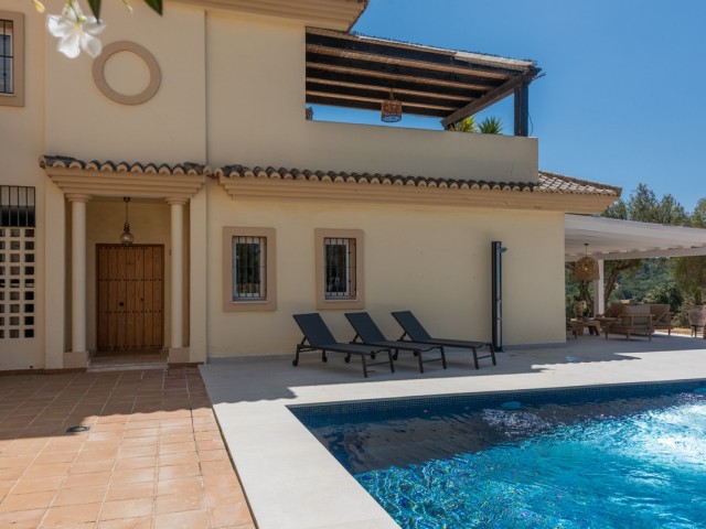 Apartamento con 3 Dormitorios  en San Roque