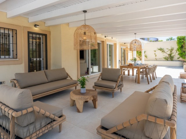 Apartamento con 3 Dormitorios  en San Roque