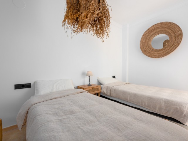 Apartamento con 3 Dormitorios  en San Roque