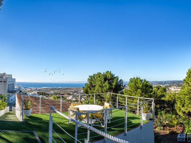 7 Sovrums Villa i Estepona