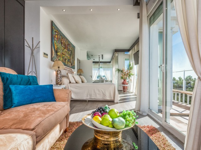 7 Sovrums Villa i Estepona