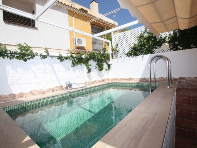 3 Slaapkamer Rijtjeshuis in Marbella