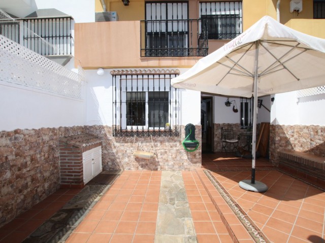 3 Slaapkamer Rijtjeshuis in Marbella