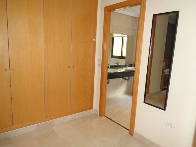 Appartement avec 2 Chambres  à Benahavís