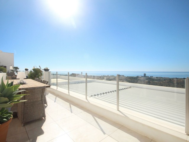 Penthouse in Altos de los Monteros