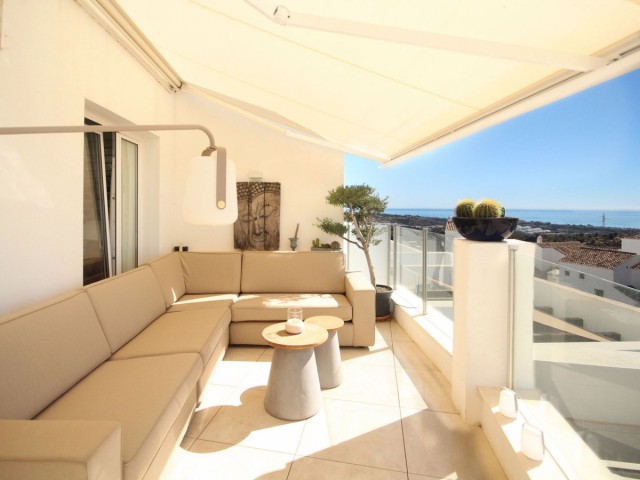 Penthouse in Altos de los Monteros