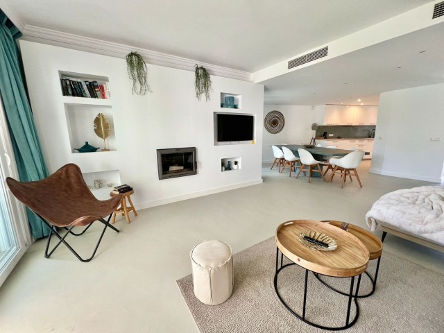 Maison mitoyenne avec 3 Chambres  à Costalita