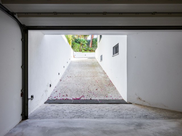 6 Bedrooms Villa in Artola