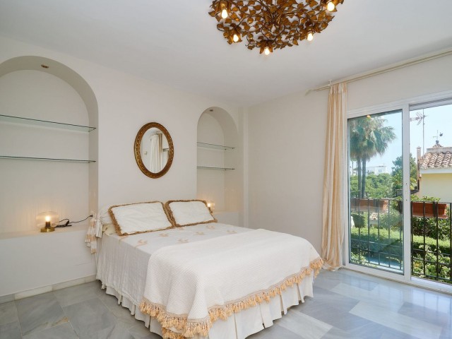 3 Bedrooms Townhouse in The Golden Mile