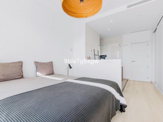 2 Sovrums Lägenhet i Casares Playa