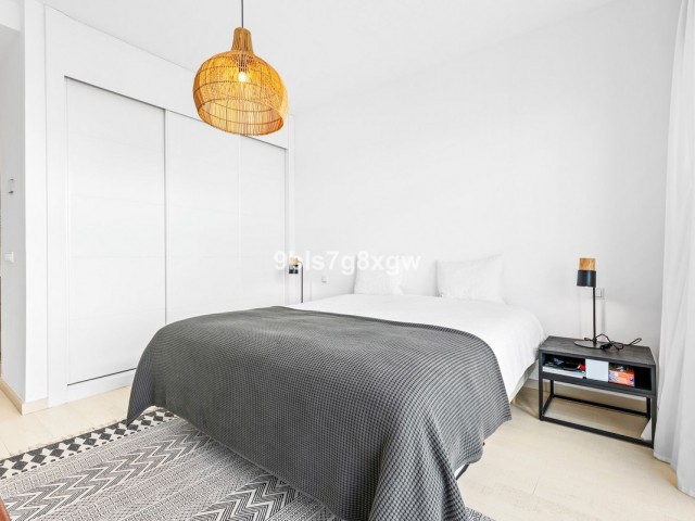 2 Sovrums Lägenhet i Casares Playa