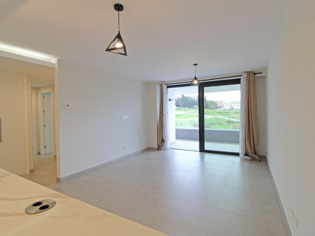 2 Bedrooms Apartment in San Pedro de Alcántara