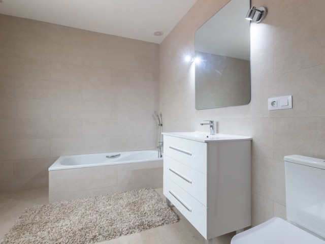 3 Bedrooms Villa in Mijas Costa