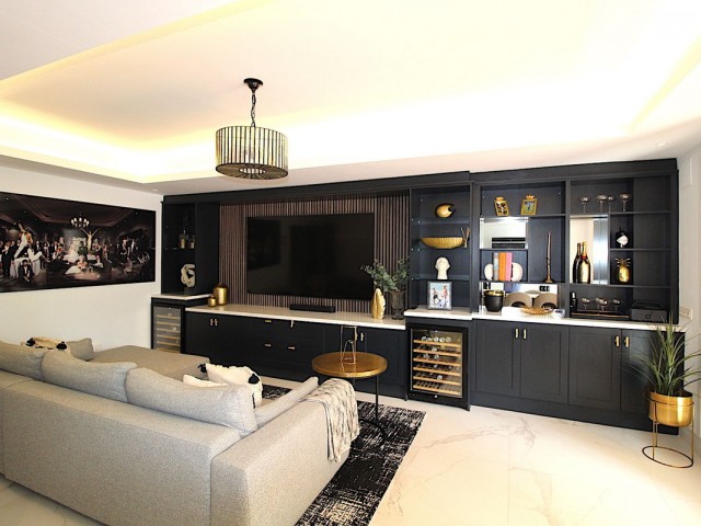 4 Bedrooms Apartment in San Pedro de Alcántara