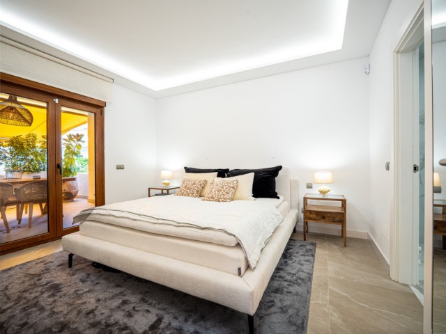 3 Bedrooms Apartment in Nueva Andalucía