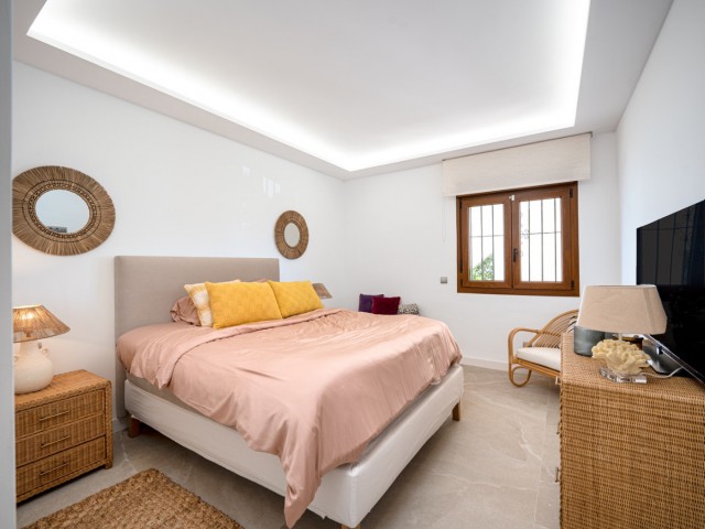 3 Bedrooms Apartment in Nueva Andalucía
