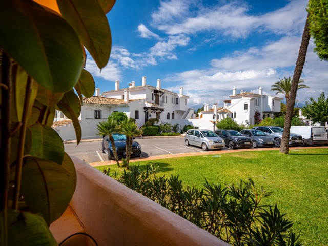3 Bedrooms Apartment in Nueva Andalucía
