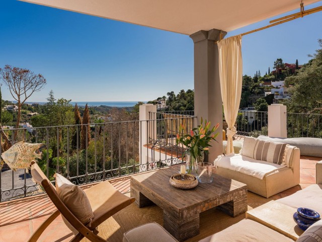 Villa avec 4 Chambres  à El Madroñal