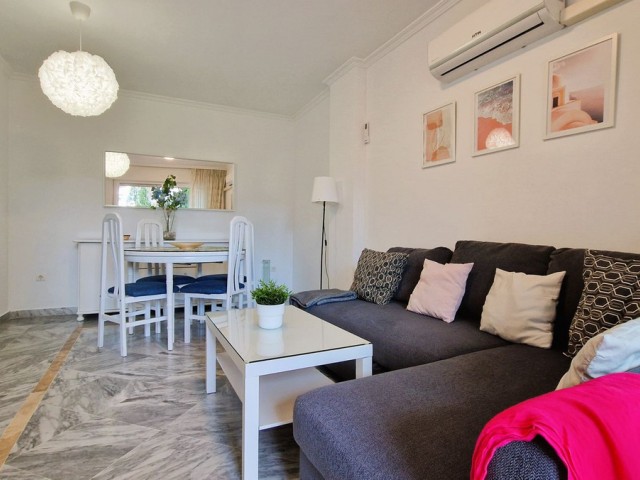 2 Bedrooms Apartment in San Pedro de Alcántara