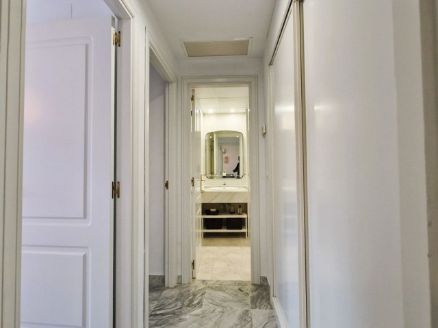 2 Bedrooms Apartment in San Pedro de Alcántara