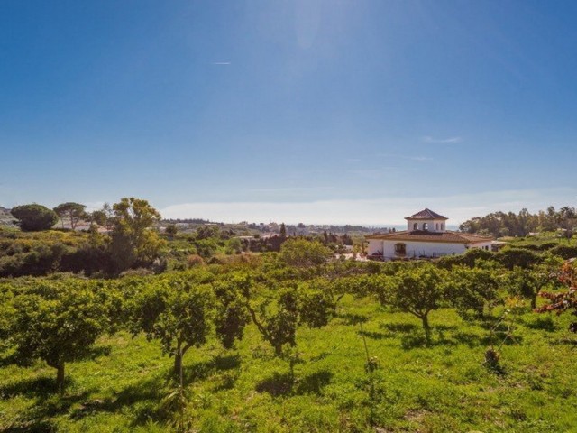 3 Soveroms Villa i Estepona