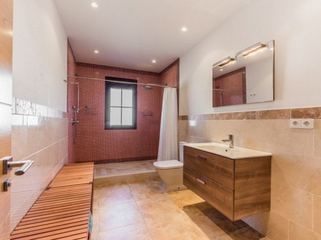 3 Soveroms Villa i Estepona