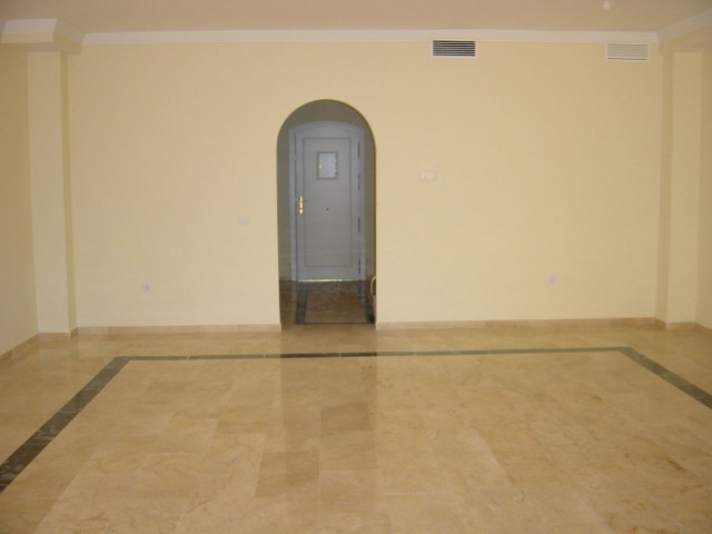 4 Slaapkamer Rijtjeshuis in Nagüeles