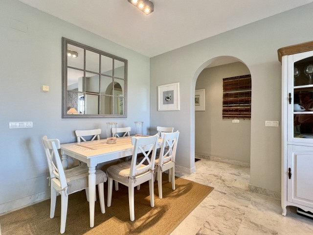 3 Bedrooms Apartment in Guadalmina Baja