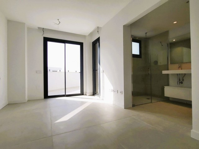 2 Schlafzimmer Apartment in Benalmadena