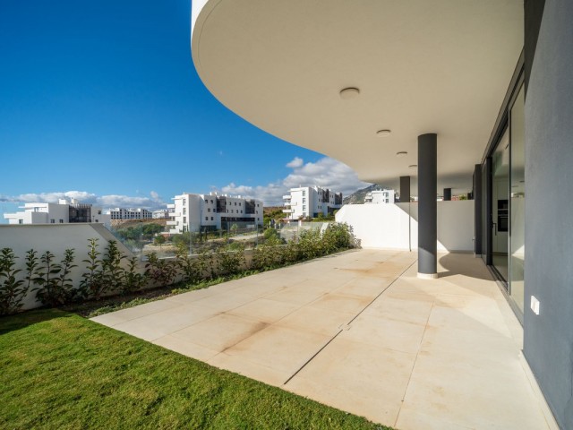 2 Bedrooms Apartment in Benalmadena