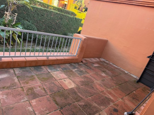 Ático con 3 Dormitorios  en Atalaya