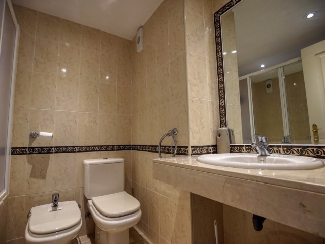 2 Bedrooms Apartment in Nueva Andalucía