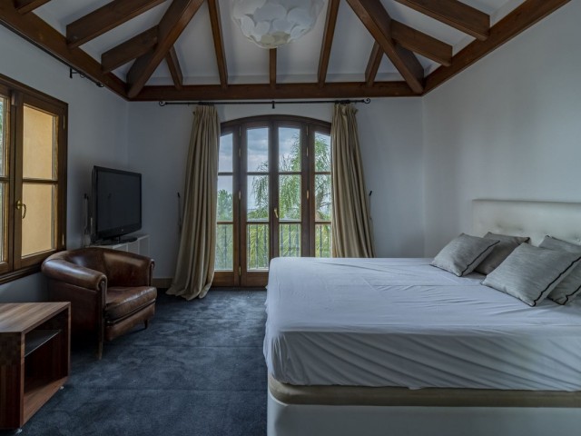 4 Schlafzimmer Villa in La Zagaleta