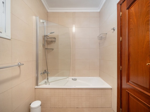 2 Bedrooms Villa in Elviria