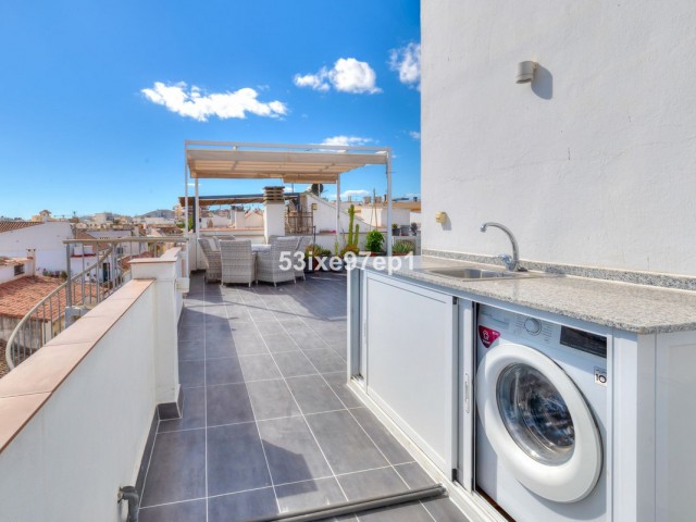 Ático con 2 Dormitorios  en Fuengirola