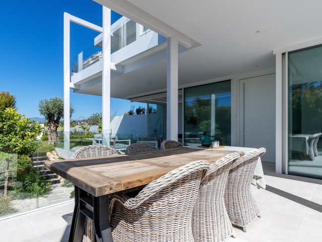 Villa con 4 Dormitorios  en Marbella