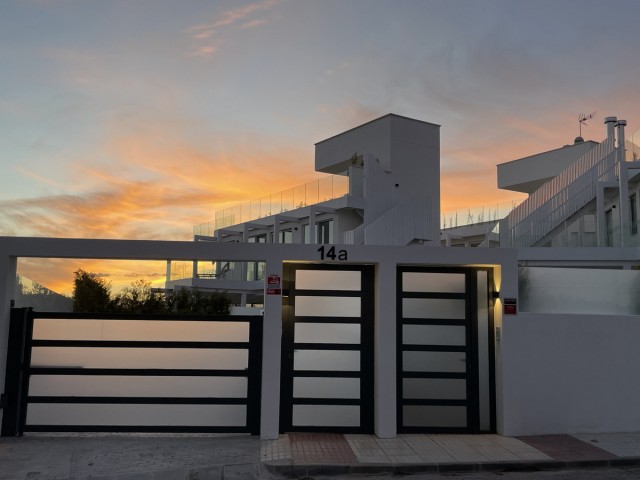 4 Bedrooms Villa in Marbella