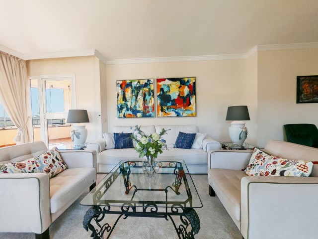 Appartement avec 3 Chambres  à Marbella