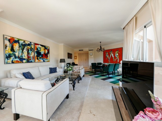 Appartement avec 3 Chambres  à Marbella
