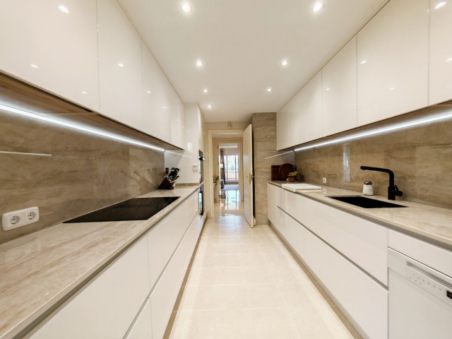 Appartement avec 3 Chambres  à Marbella