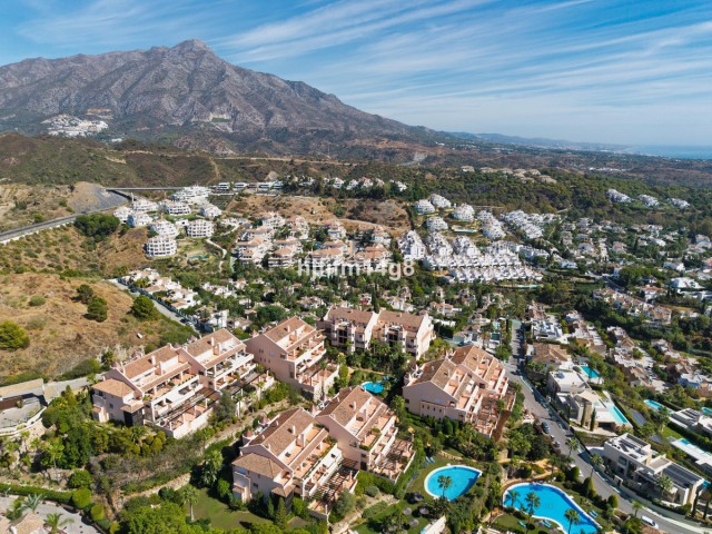 3 Bedrooms Apartment in Nueva Andalucía