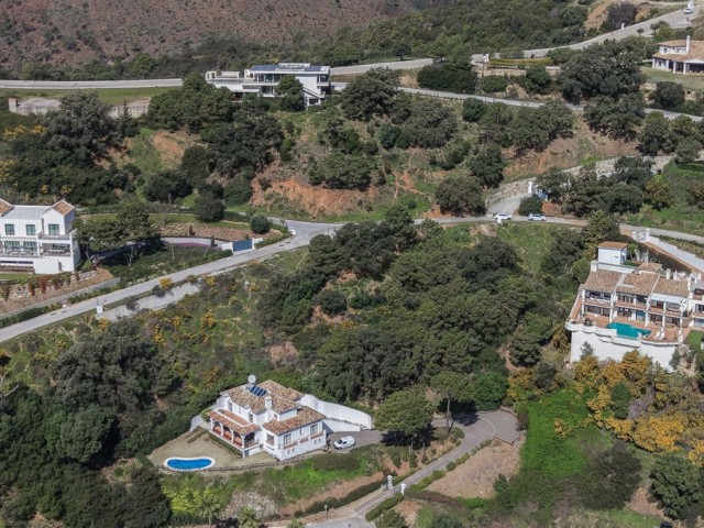  Perceel in Benahavís