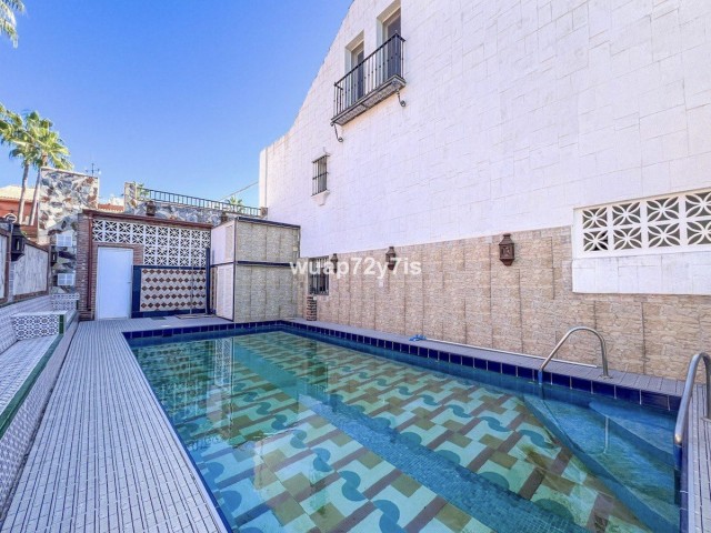 6 Soveroms Rekkehus i El Paraiso